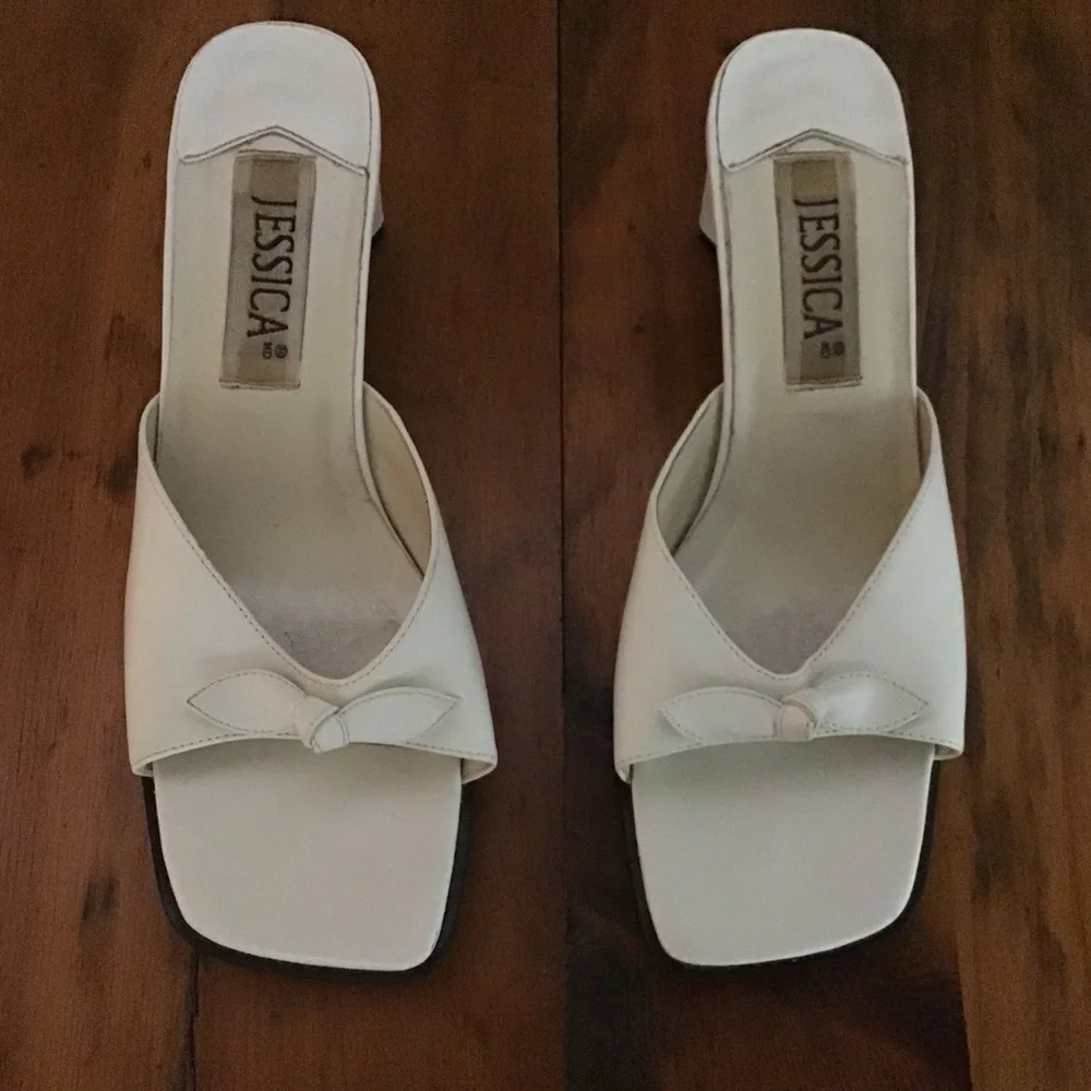 SOLD❗️Jessica Square Toe Sandals - Picture 2 of 6